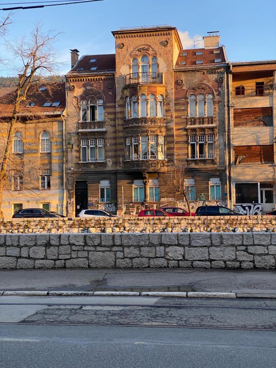 Waterfall Hostel Sarajevo Ngoại thất bức ảnh